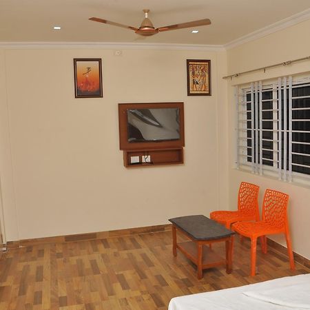 Altis Lodge Erode Zewnętrze zdjęcie
